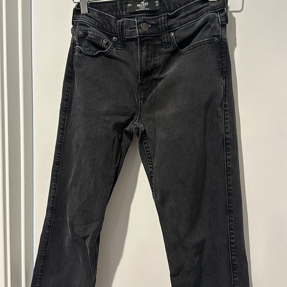 HOLLISTER STRAIGHT JEANS WITH STRETCH - Picture 2 of 9